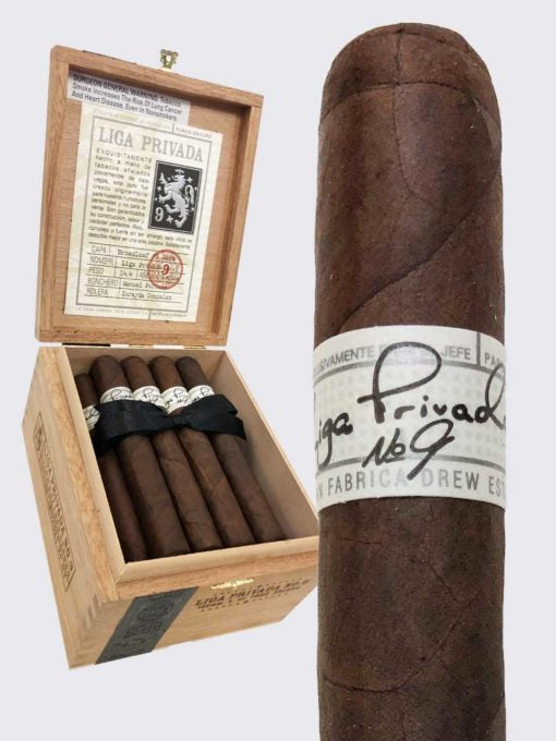 Liga Privada - No. 9 - Belicoso cigars by Liga Privada