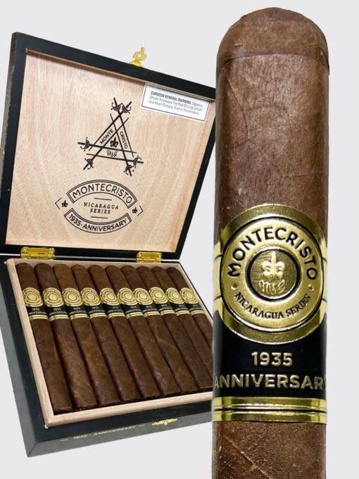 Montecristo 1935 Anniversary Toro premium cigar by Montecristo