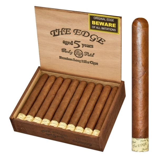 ROCKY PATEL - Edge Corojo Toro premium cigar by ROCKY PATEL
