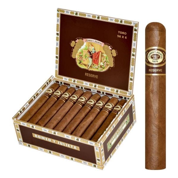 Romeo Y Julieta Reserve Toro premium cigar by Romeo y Julieta